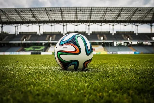 Les 10 footballeurs qui dominent la scène mondiale aujourd'hui