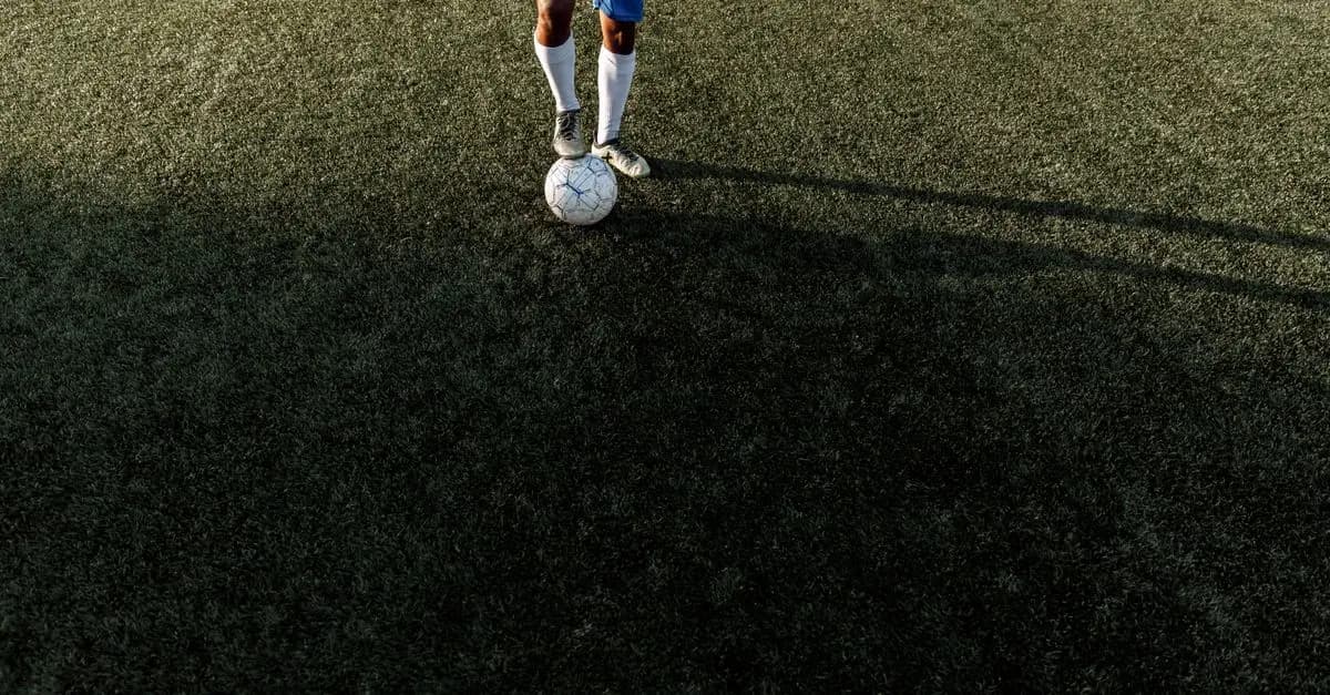 Les 10 footballeurs les plus emblématiques à suivre